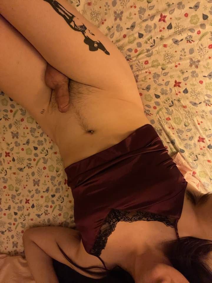 exposed trans slut #2rxBXOxN